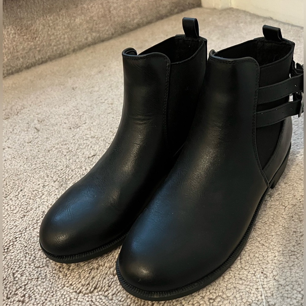 ankle boots